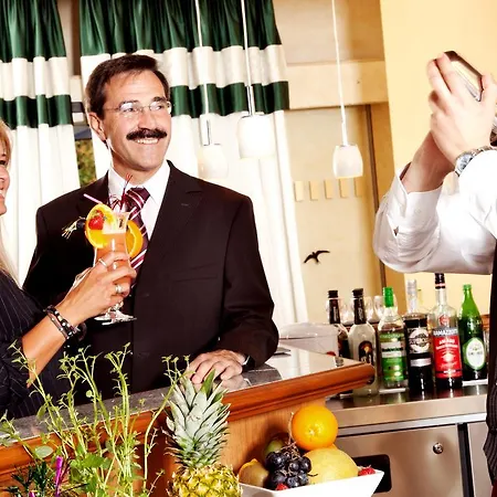 Bayerischer Hof Hotel