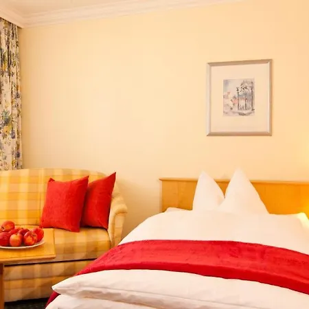 Ξενοδοχείο Bayerischer Hof 4*