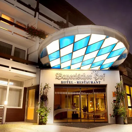 Bayerischer Hof Ξενοδοχείο 4*